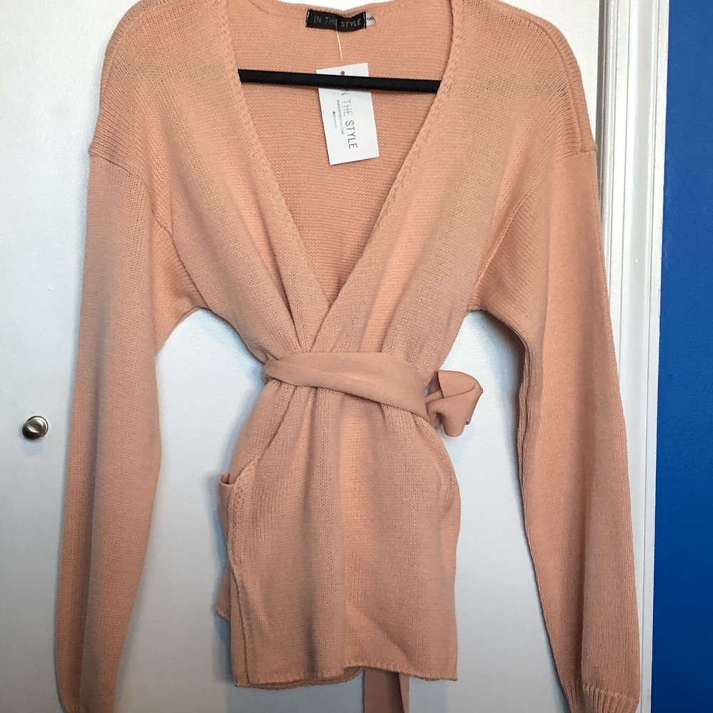 LORNA LUXE 'BUT FIRST' BLUSH WRAP CARDIGAN
Size 6